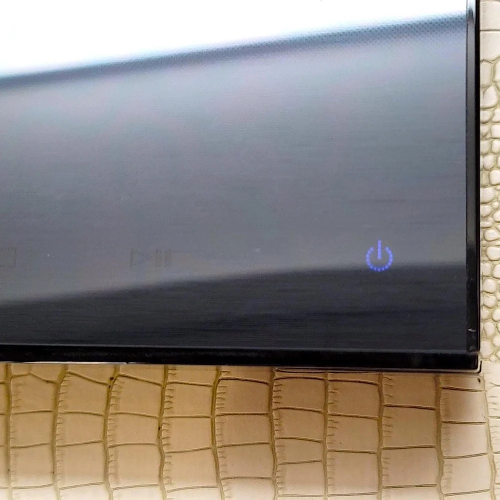 Samsung BD-C6900 3D Blu-Ray Player with Remote